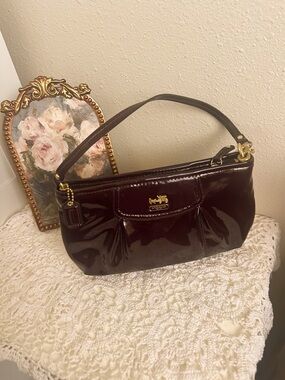 Coach Glossy Patent Shoulder Bag in Deep Wine (Authentic)